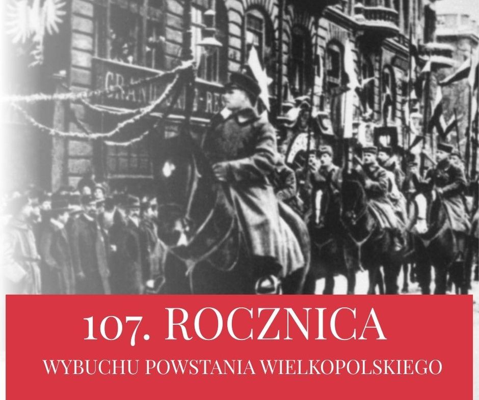 Stare zdjęcie powstańców, wódz na koniu żołnierze idą 